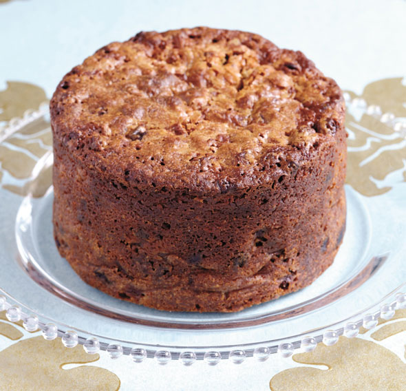 Mich Turner Queen Elizabeth Cake